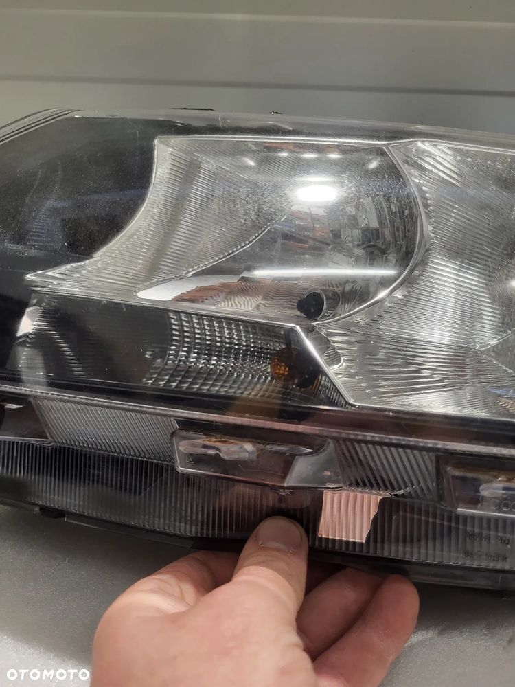 Skoda Rapid LIFT KOMPLET LAMP ZWYKŁYCH 5JB941015/5JB941016 - 5