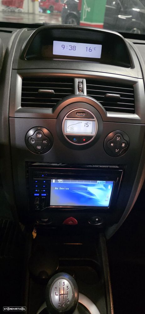 Renault Mégane Break 1.5 dCi Dynamique - 12