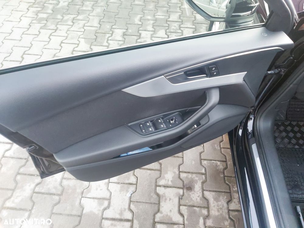 Audi A4 2.0 TDI S tronic - 40