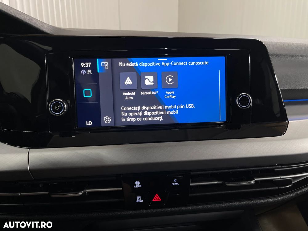 Volkswagen Golf 1.0 TSI Life - 18