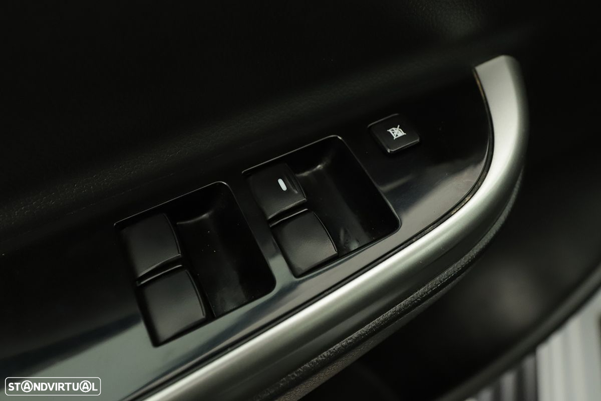 Mitsubishi l200 ver-2-3-di--d-strakar-club-intense-4wd - 19