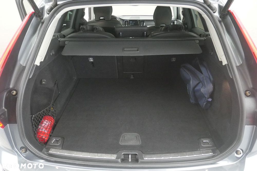Volvo XC 60 - 16