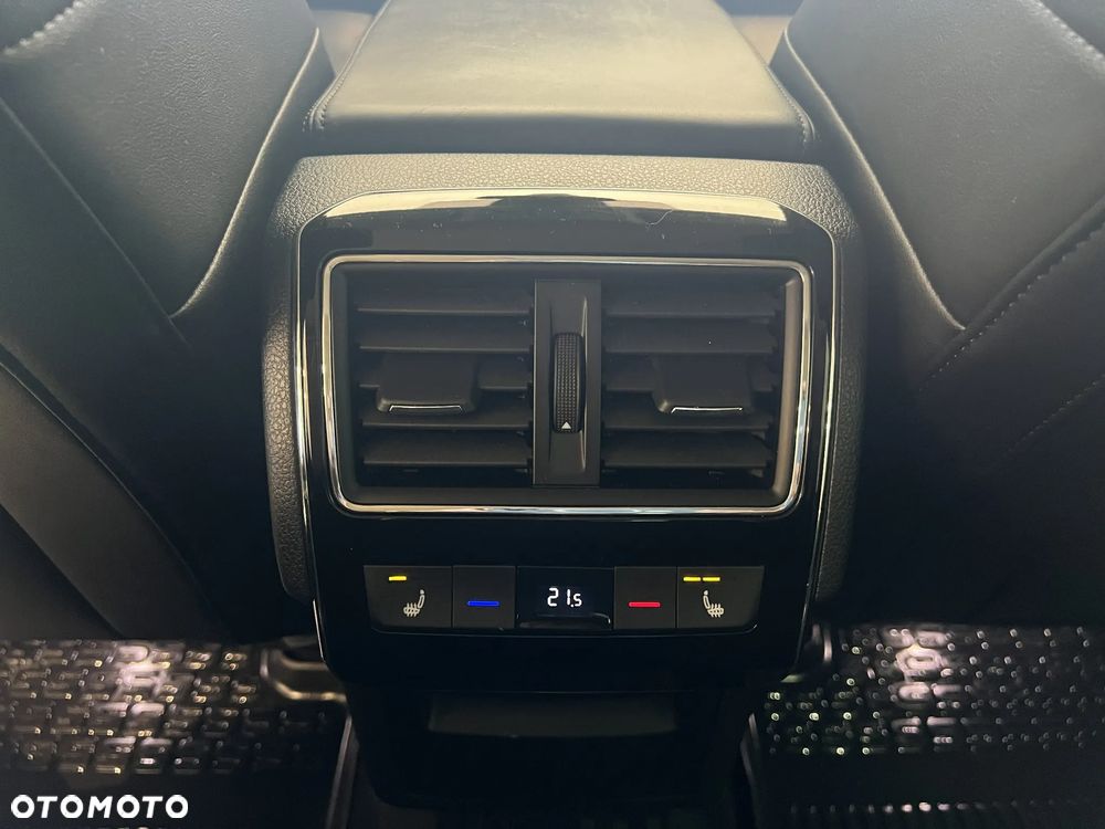 Skoda Superb 2.0 TSI 4x4 L&K DSG - 14
