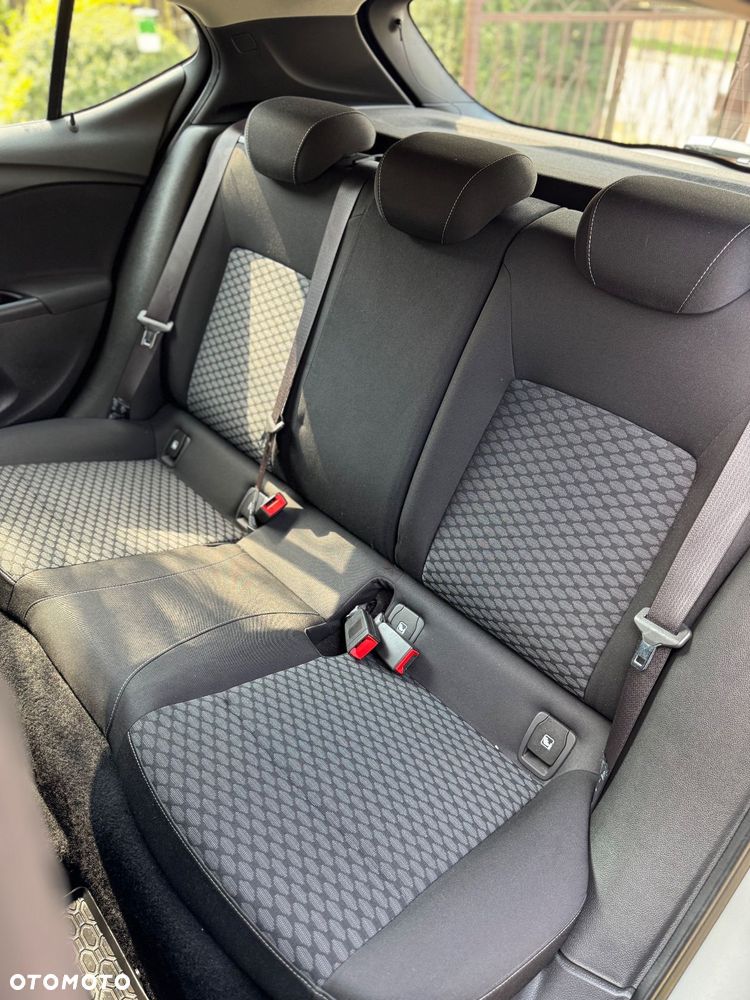 Opel Astra 1.4 T GPF Enjoy S&S - 13