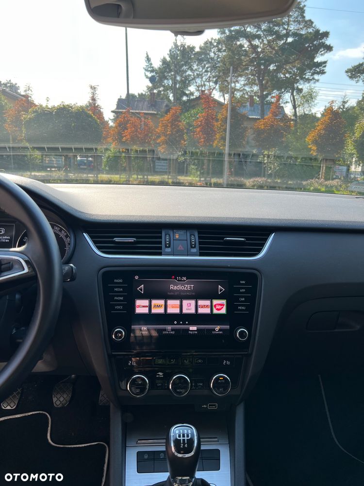 Skoda Octavia 1.6 TDI SCR Ambition - 9