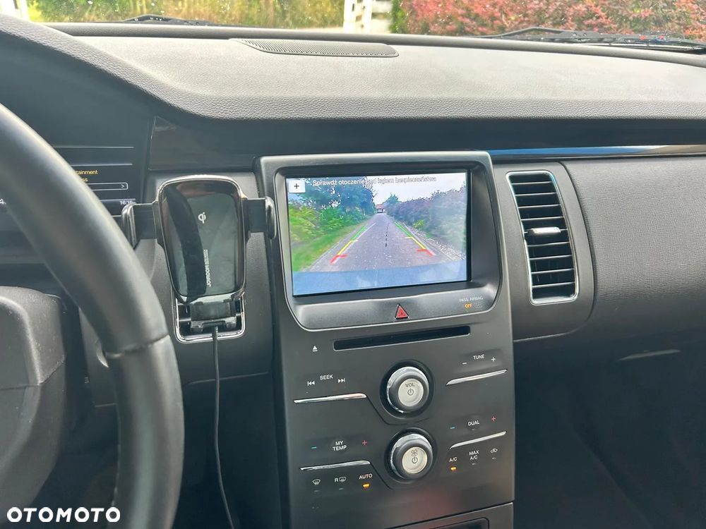 Ford Flex - 7