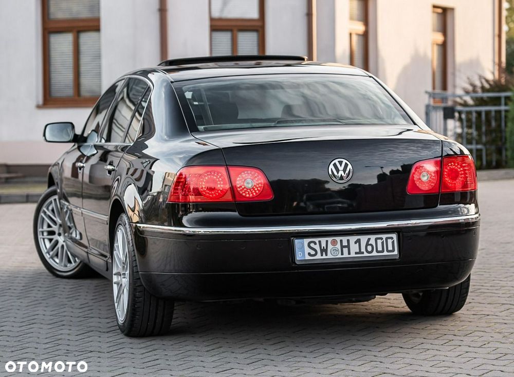 Volkswagen Phaeton - 2