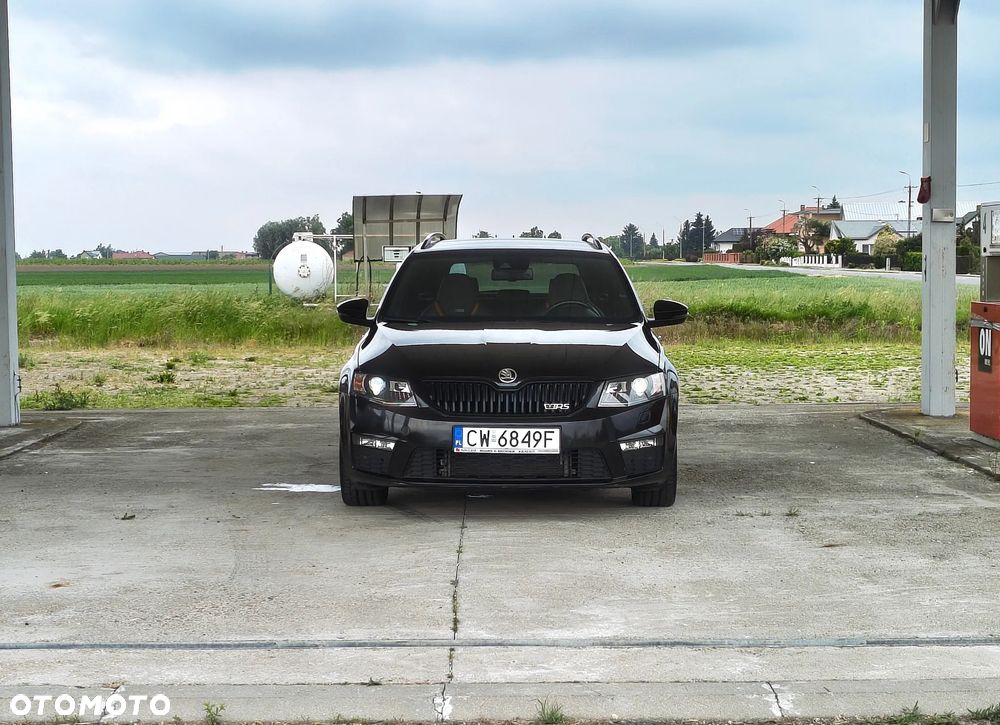 Skoda Octavia 2.0 TSI RS 230 DSG - 26
