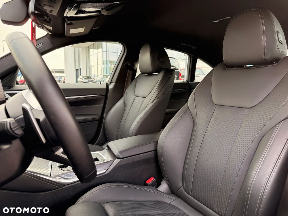 BMW Seria 4 420d xDrive M Sport - 28
