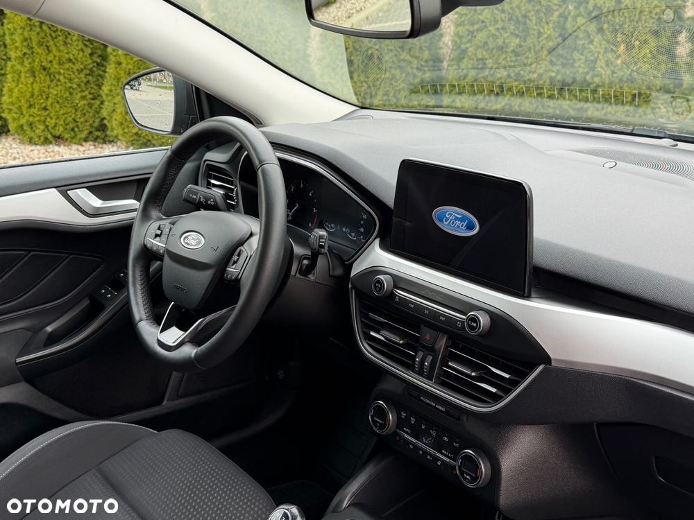 Ford Focus 1.5 EcoBlue STart-Stopp-System TITANIUM - 28