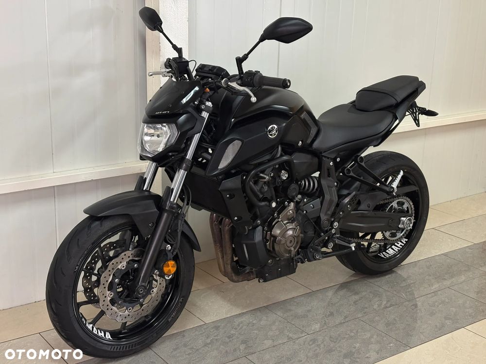 Yamaha MT - 1