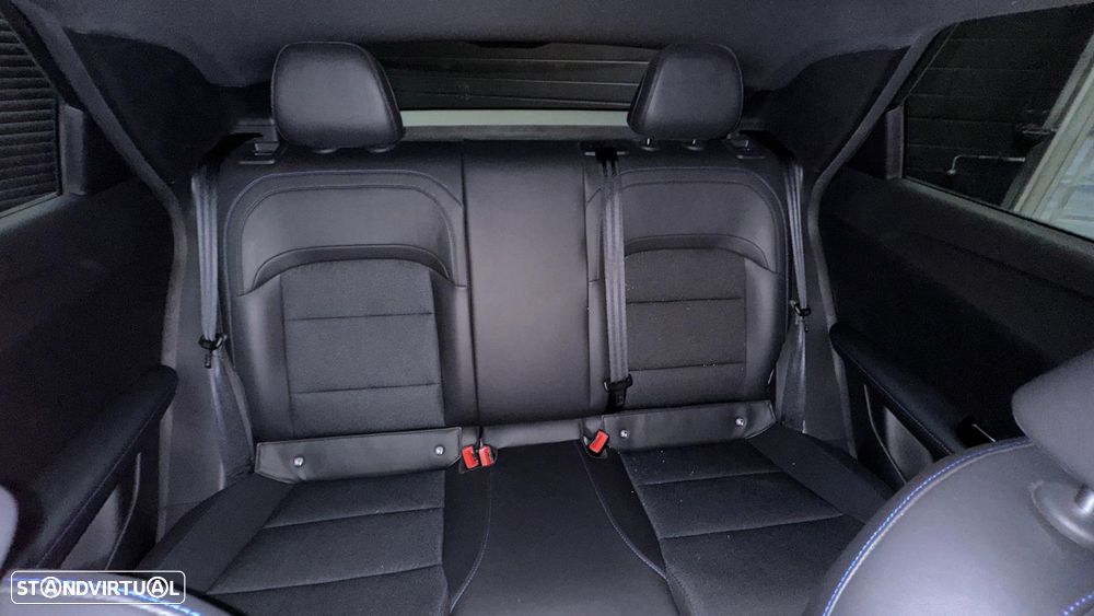 MG MG4 4 Luxury 64 kWh - 17