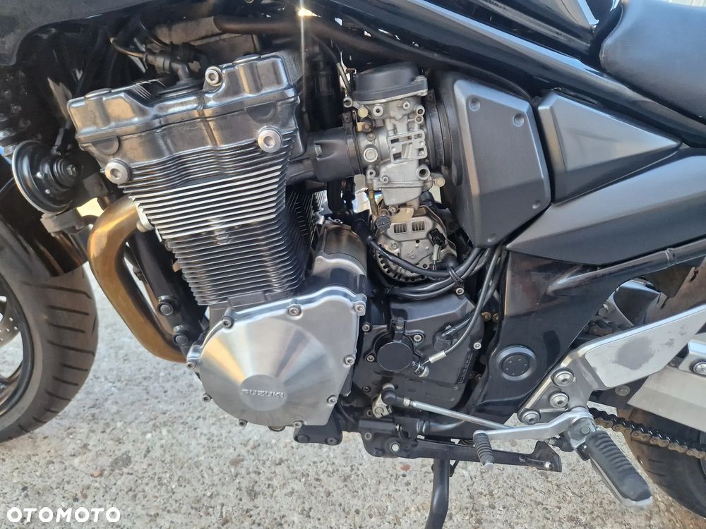 Suzuki Bandit - 26