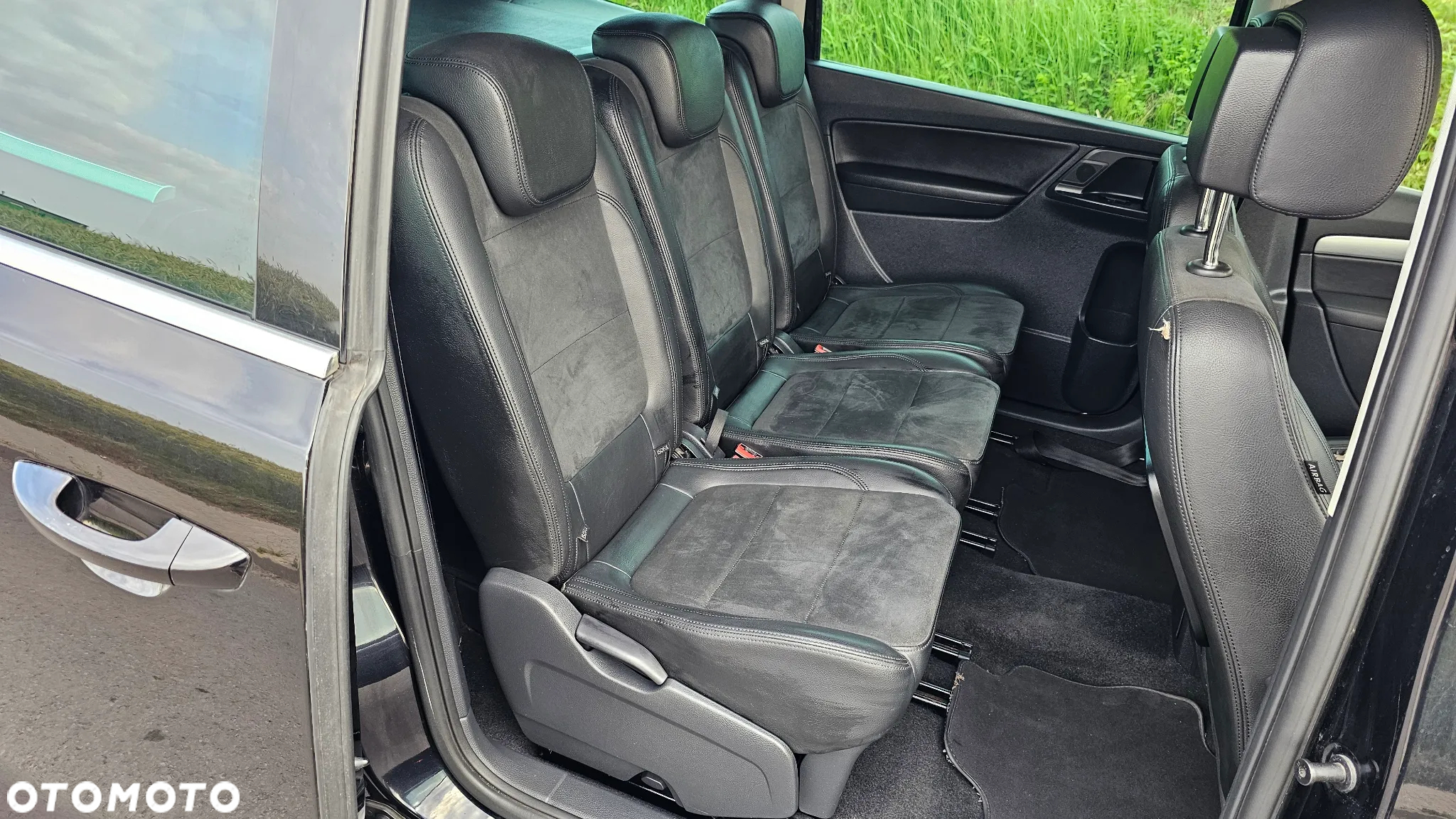 Volkswagen Sharan 2.0 TDI Comfortline DSG - 29