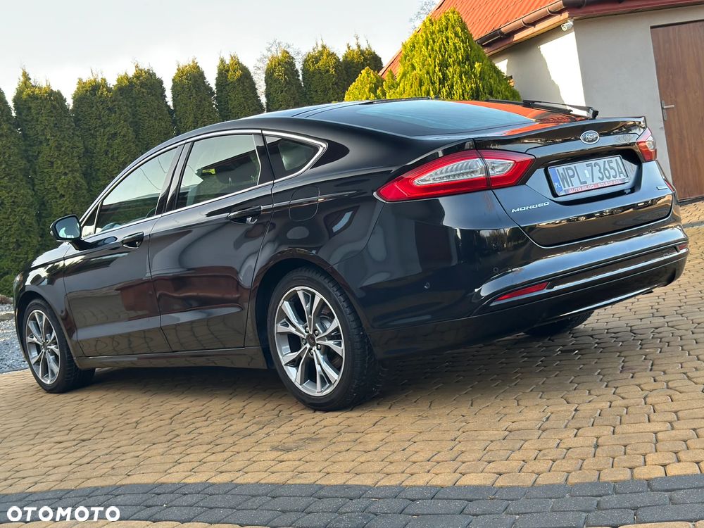 Ford Mondeo - 36