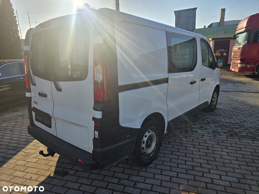 Nissan NV300 - 3
