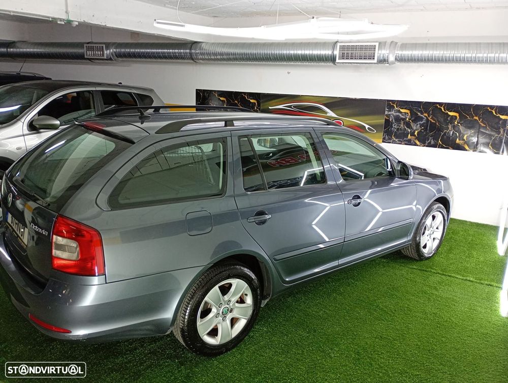 Skoda Octavia 1.9 TDI Sportline - 40