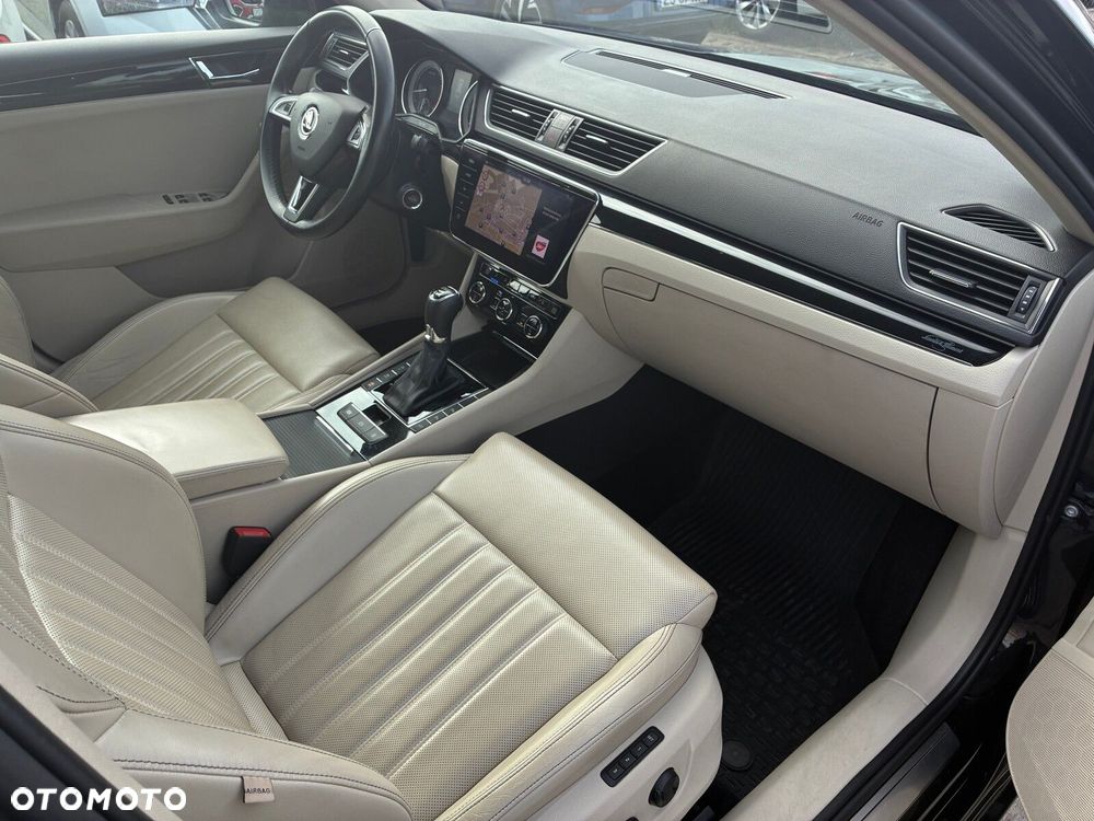 Skoda Superb 2.0 TSI 4x4 L&K DSG - 32