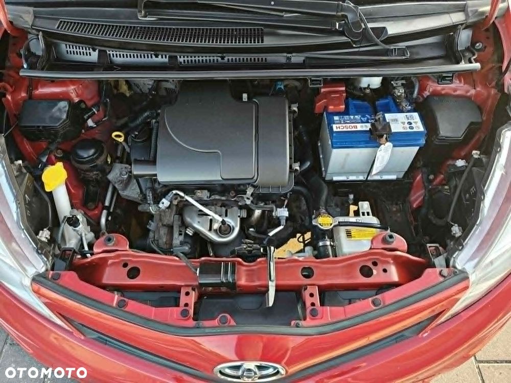 Toyota Yaris 1.0 Active - 5