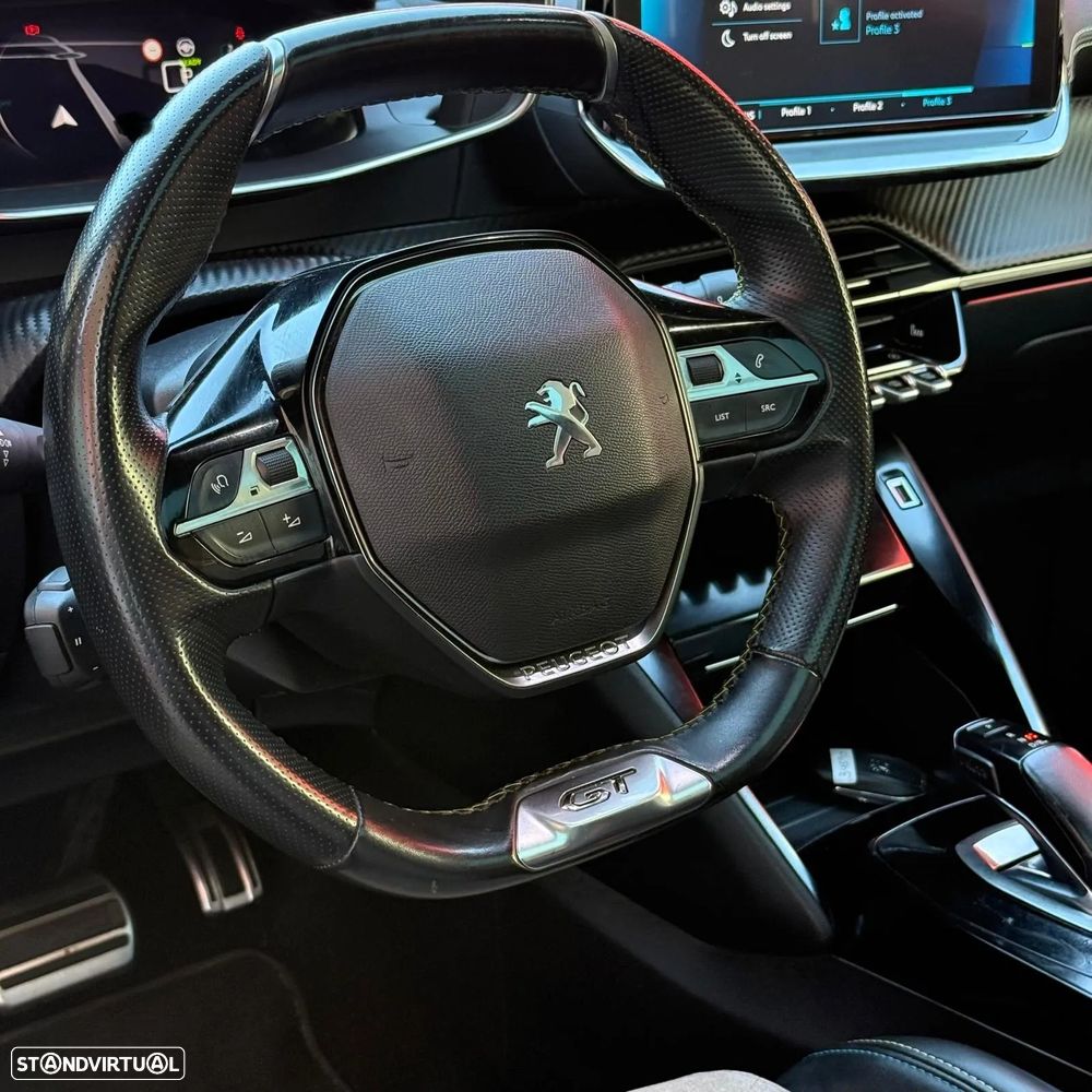 Peugeot e-2008 50 kWh GT Line - 22