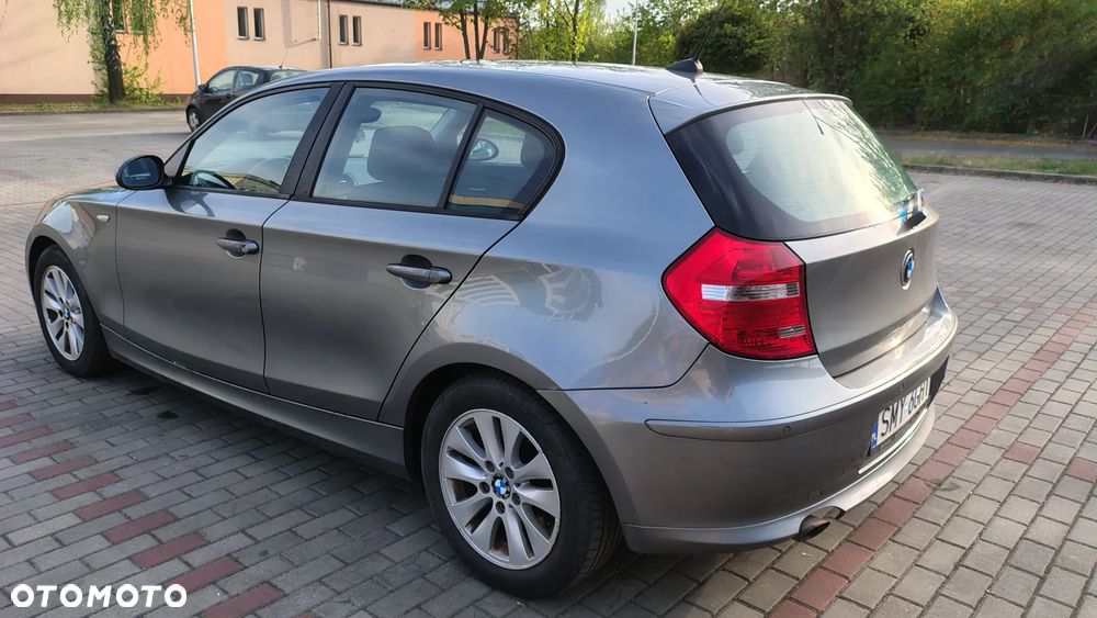 BMW Seria 1 118d DPF - 7