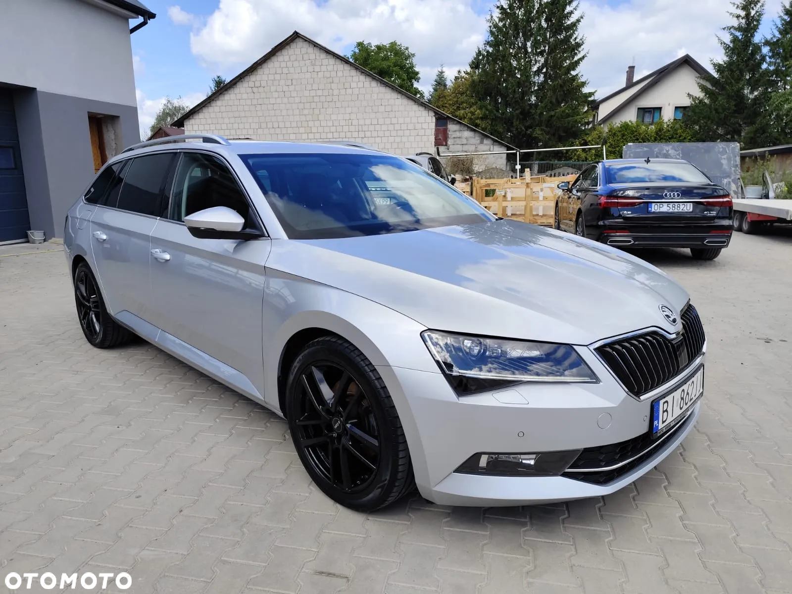 Skoda Superb Combi 2.0 TDI DSG L&K - 4