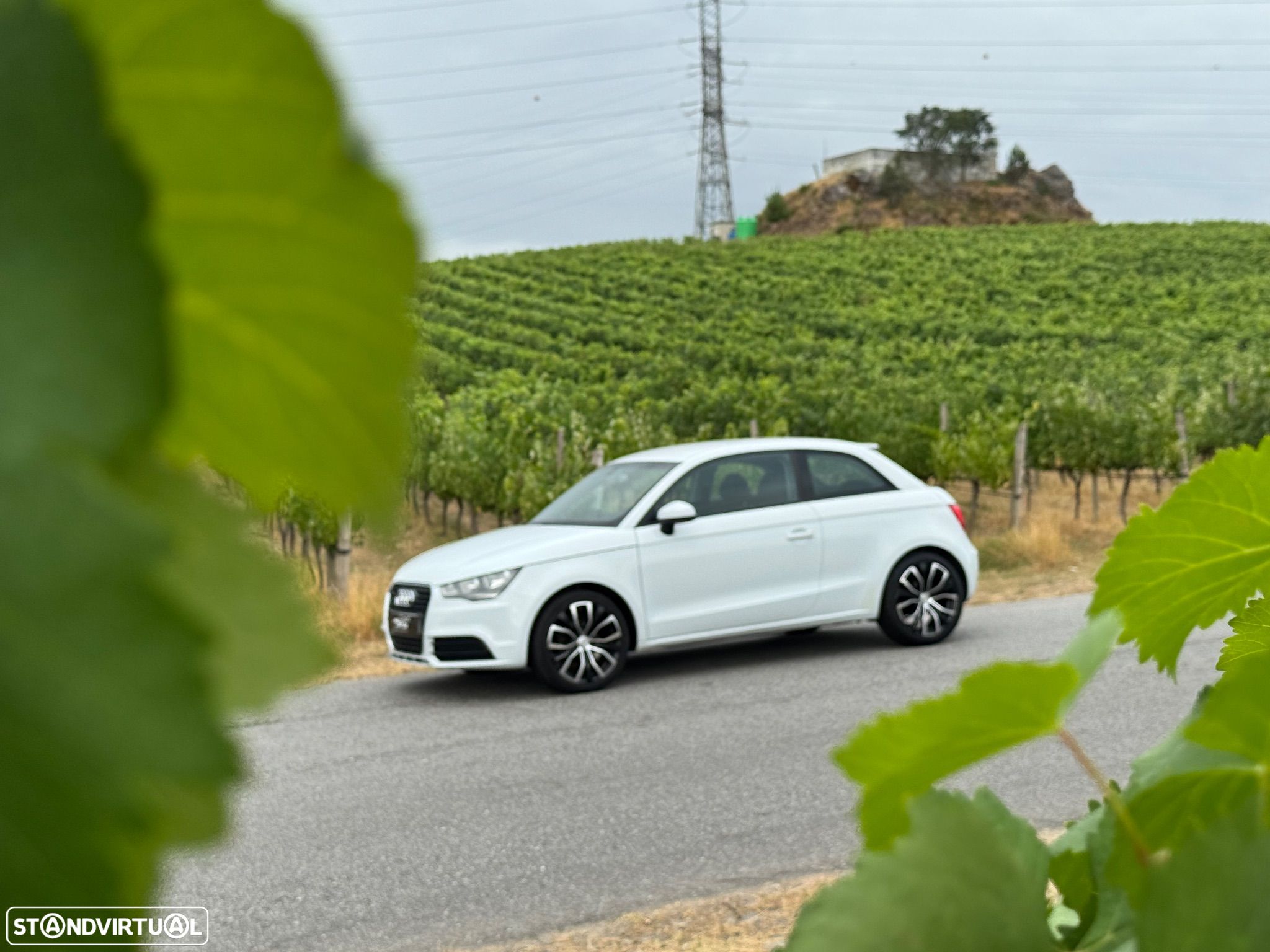 Audi A1 1.6 TDI Admired S-Tronic - 1