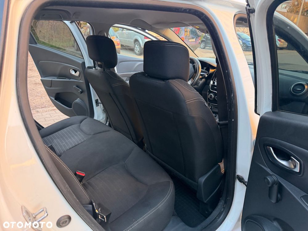 Renault Clio - 6