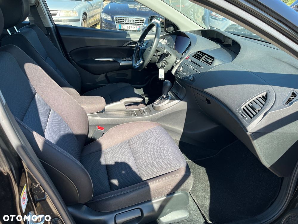 Honda Civic 1.8i-VTEC Automatik Executive - 10