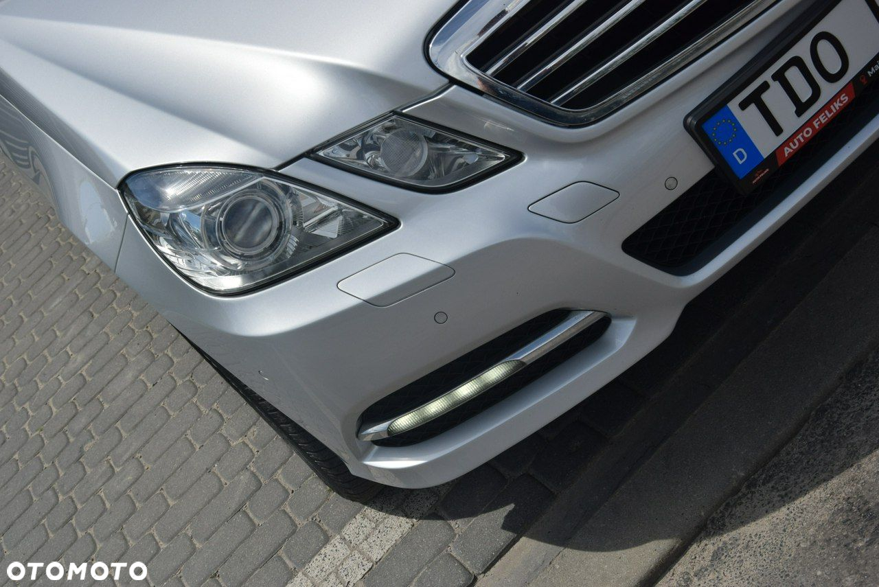 Mercedes-Benz Klasa E 350 CDI BlueEff Avantgarde - 6