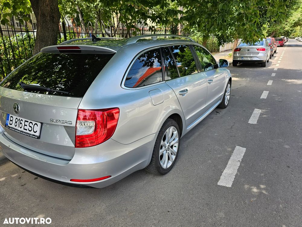 Skoda Superb 2.0 TDI Ambition - 6