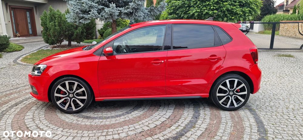 Volkswagen Polo 1.4 DSG GTI - 6