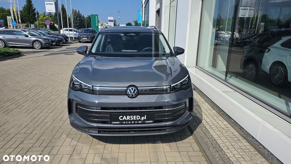 Volkswagen Tiguan - 15