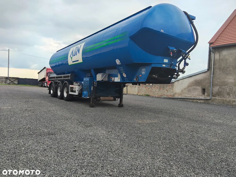 Feldbinder Cysterna do paszy Silos Paszowóz 55m3 Welgro - 1