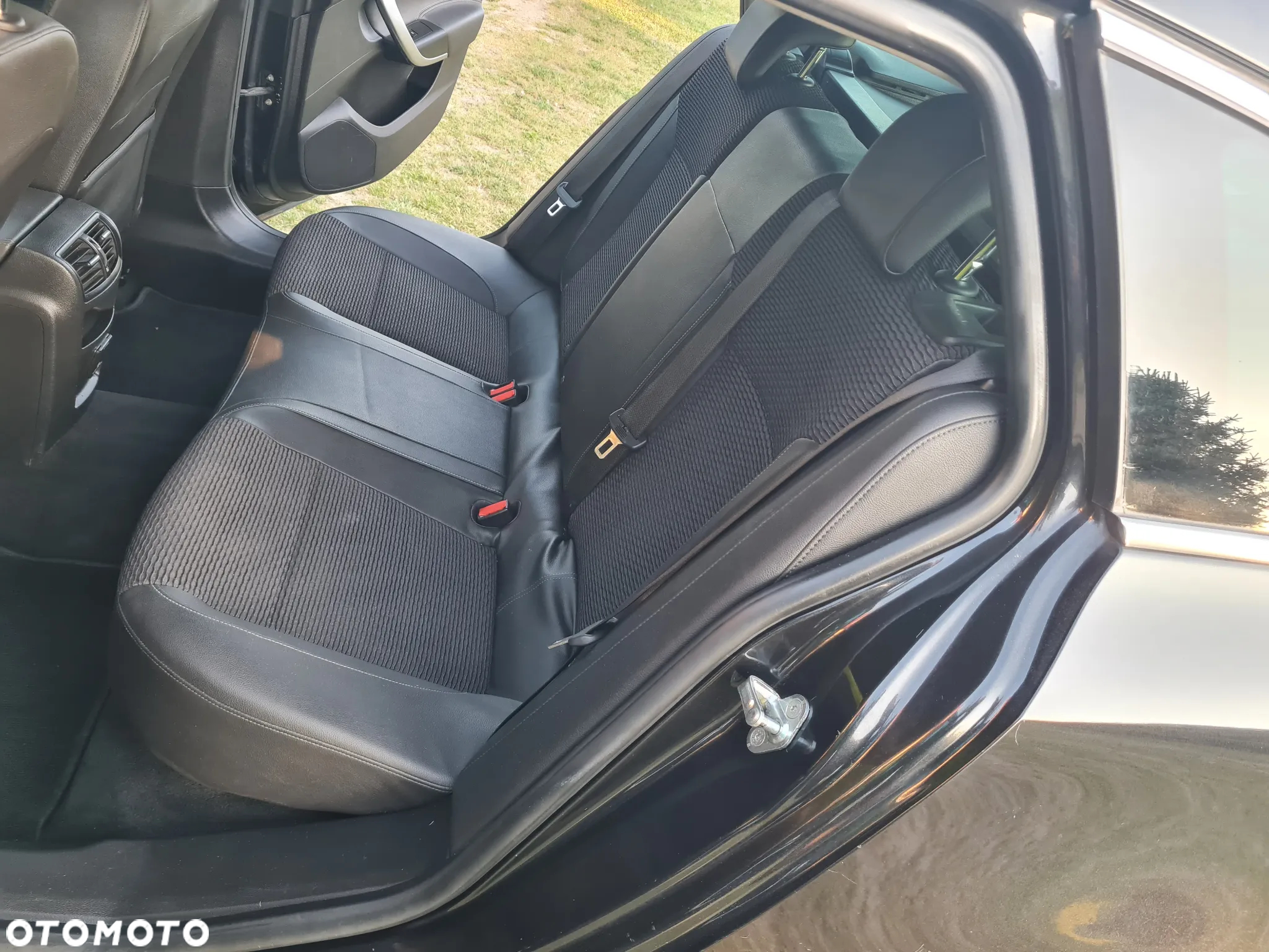 Opel Insignia 2.0 CDTI Cosmo S&S - 23