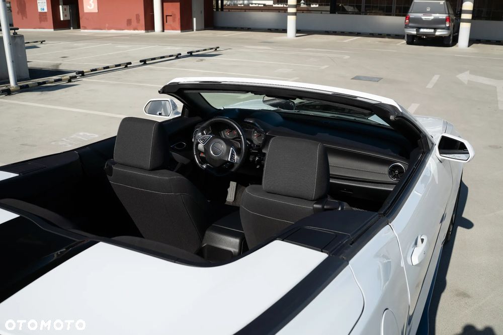 Chevrolet Camaro Touring 6.2 V8 - 27