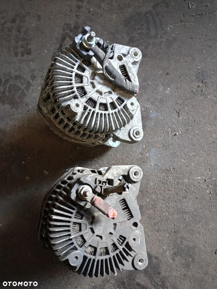 Alternator 2.0 DCI Renault Espace IV Scenic II , Laguna II , Laguna III , Trafic , Vivaro - 1