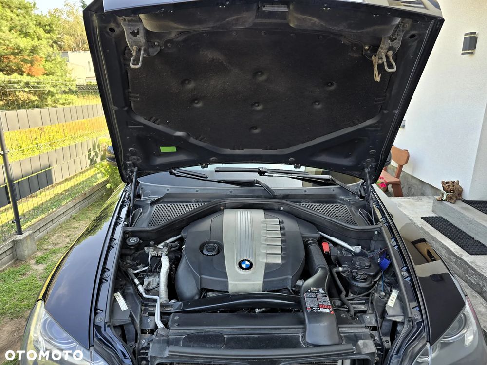 BMW X5 3.0sd xDrive - 24