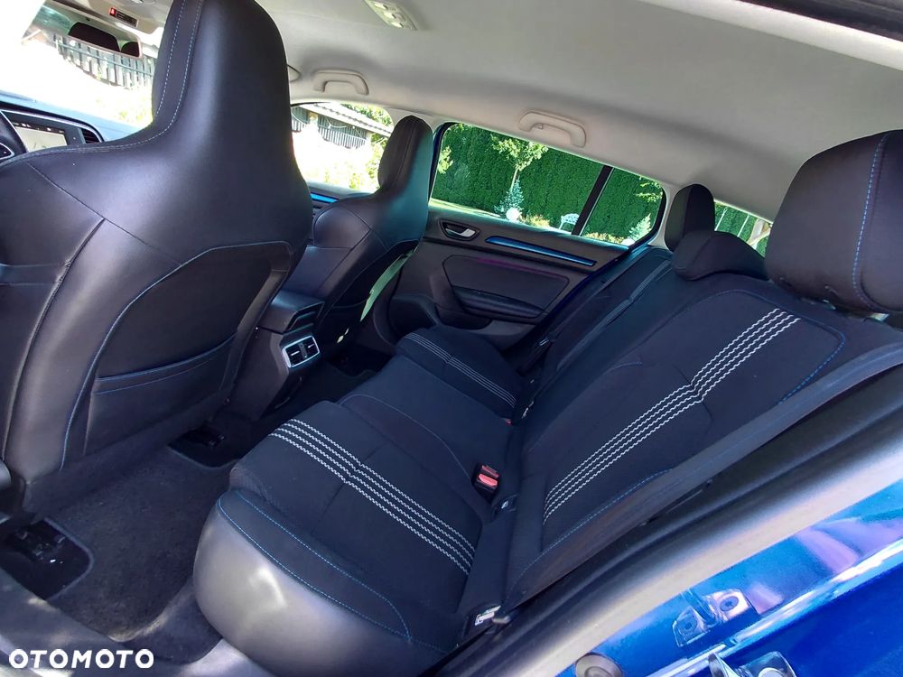 Renault Megane ENERGY dCi 130 GT LINE - 22
