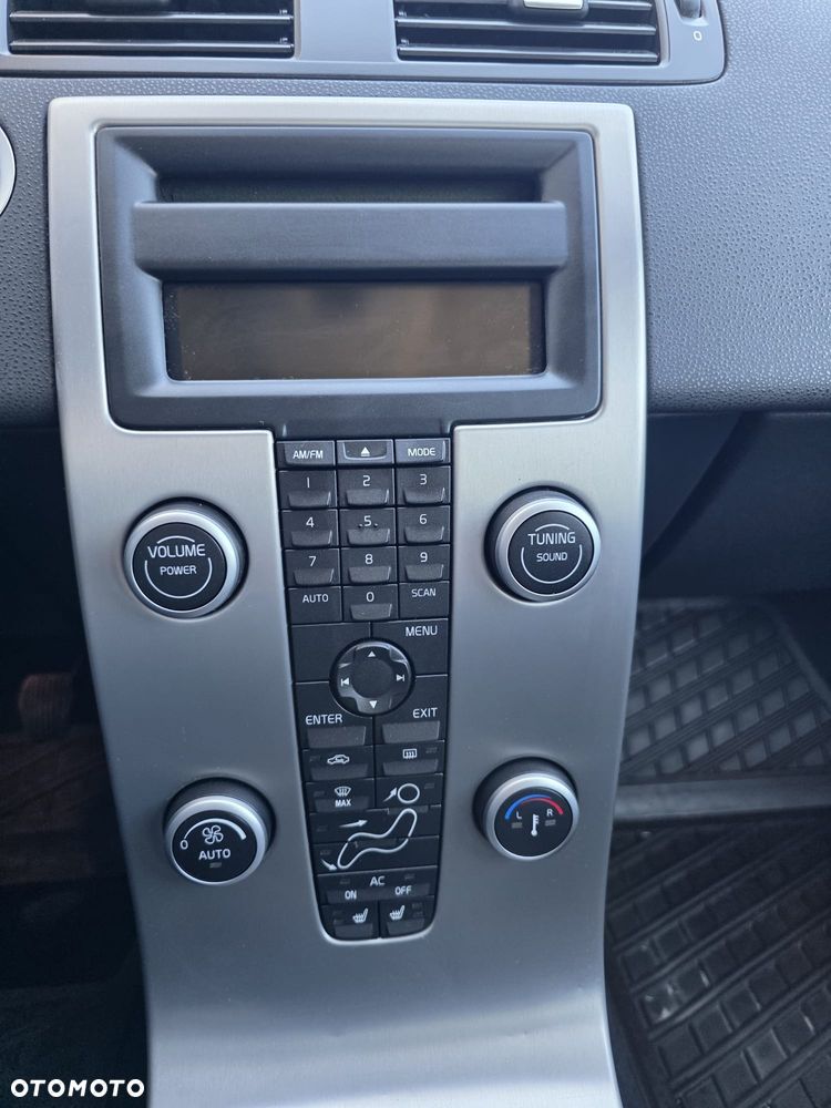 Volvo V50 2.0 Momentum - 22