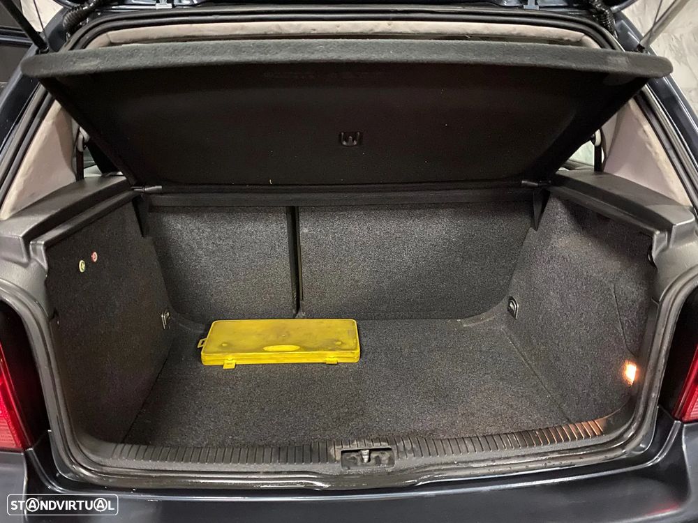 VW Golf 1.4i Confortline JE+AC - 15