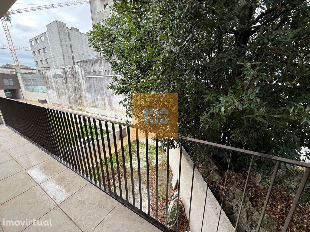 Moradia T2 duplex nova - Constitução Residences - Grande imagem: 3/28