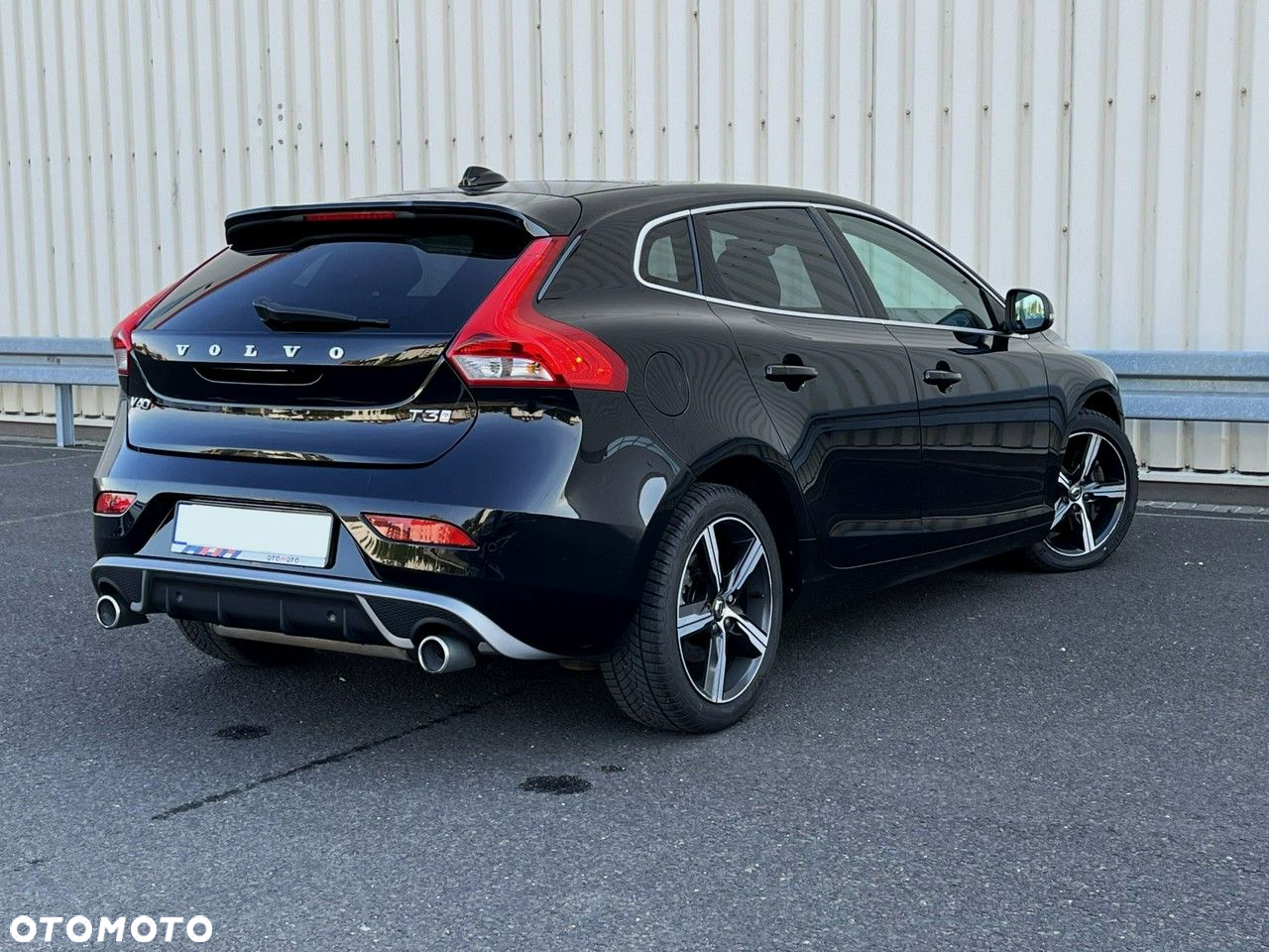 Volvo V40 T3 Geartronic RDesign - 10