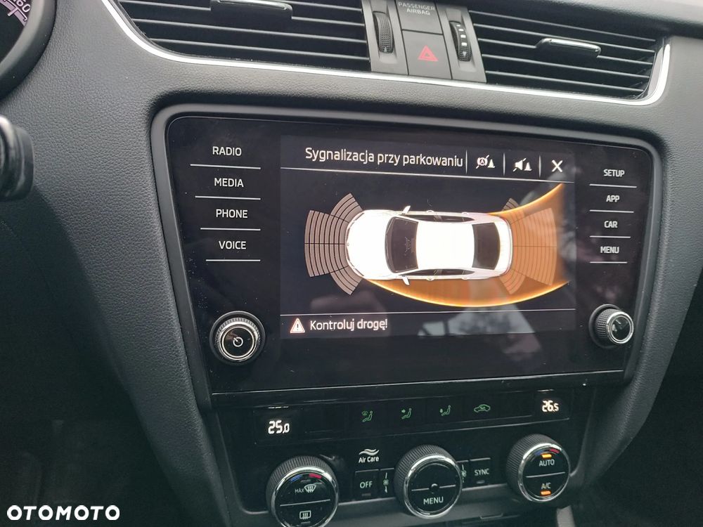 Skoda Octavia 1.6 TDI SCR Ambition - 8