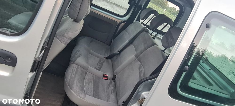 Renault Kangoo 1.6 16V Edition - 19