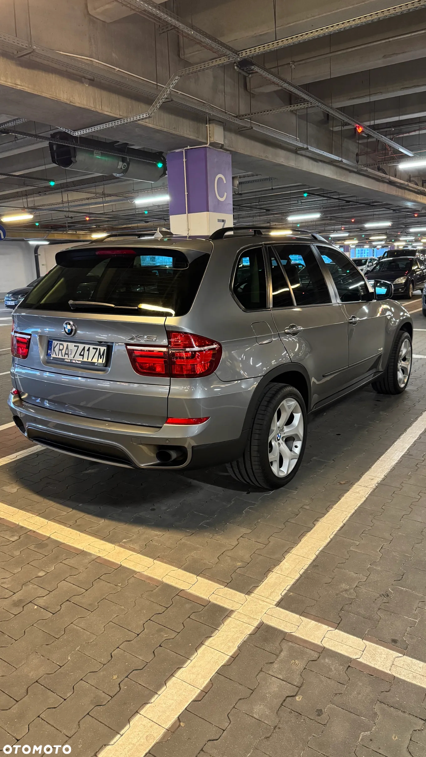 BMW X5 xDrive35i - 12