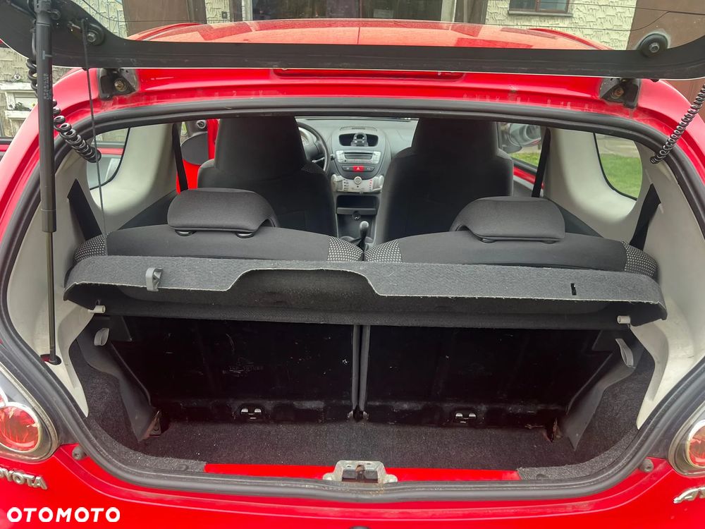 Toyota Aygo Standard - 8