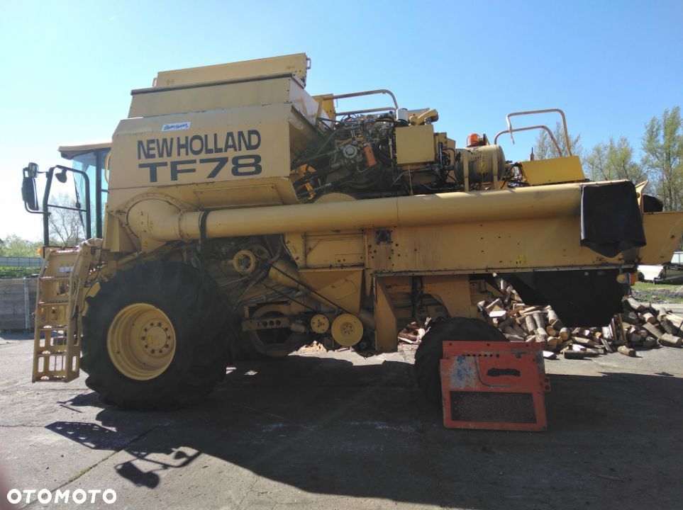 WAŁ PÓŁOŚ KOŁO PASOWE NEW HOLLAND TF 78 TX66 - 1