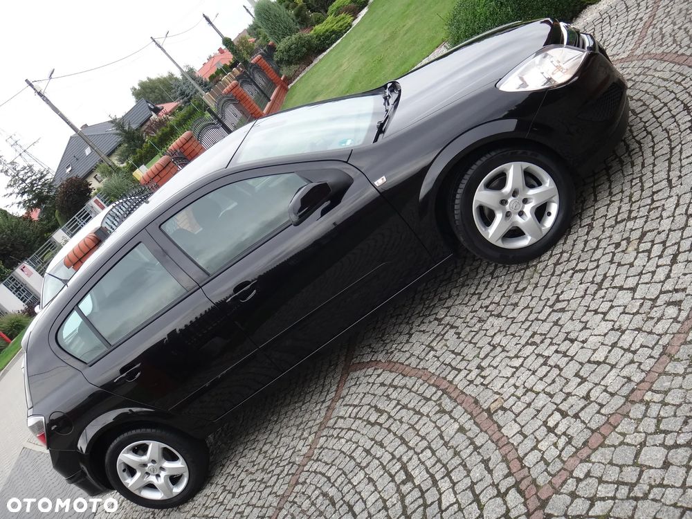 Opel Astra 1.6 Innovation - 12