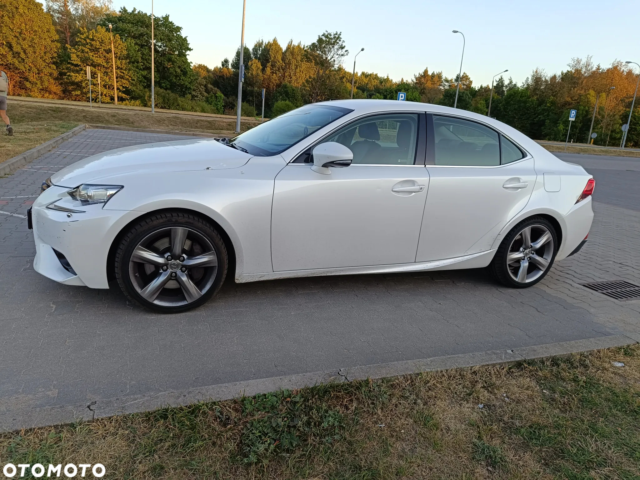 Lexus IS 200t / 300 Elegance - 3